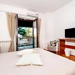 Milan Apartmán *