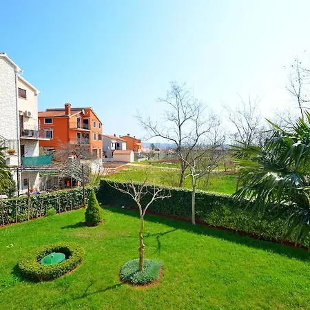 Milan * Ρόβινι